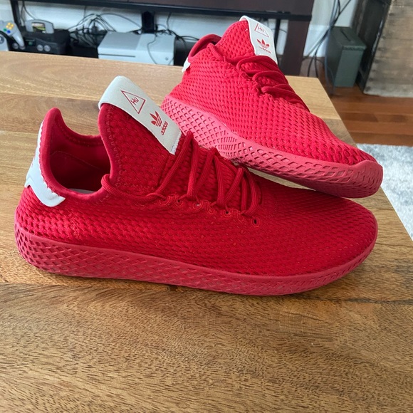 adidas tennis hu pharrell solid scarlet